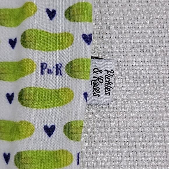 Pickles & Roses Pickles and Hearts All-Over Print Coveralls Romper 0-6 Months - Picture 4 of 11